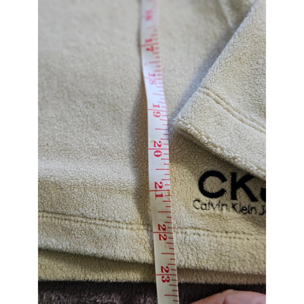 Calvin Klein Jeans cream sherpa knit cowl neck sweater, size medium - Picture 4 of 7